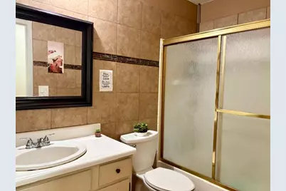 3520 Hallsboro Court, Modesto, CA 95357 - Photo 37