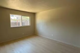 9314 Cherbourg Way, Stockton, CA 95210 - Photo 11