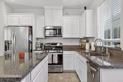 6 Aurum Park Court, Sacramento, CA 95838 - Photo 9