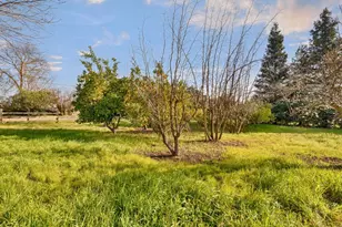 8208 Dierks Rd, Sacramento, CA 95830 - Photo 49