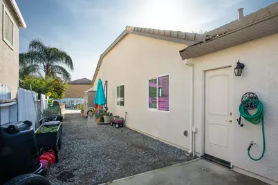 1876 McCune Ave, Yuba City, CA 95993 - Photo 47