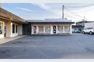 1026 McHenry Avenue, Modesto, CA 95350 - Photo 5