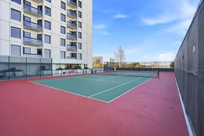 6363 Christie Avenue #717, Emeryville, CA 94608 - Photo 15