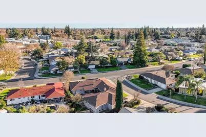 5940 Gloria Drive, Sacramento, CA 95822 - Photo 43