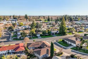 5940 Gloria Dr, Sacramento, CA 95822 - Photo 43