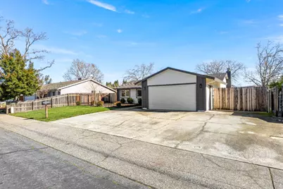 205 Briarcliff Drive, Folsom, CA 95630 - Photo 47