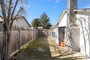 205 Briarcliff Dr, Folsom, CA 95630 - Photo 45