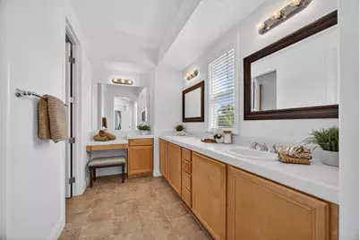 5204 Crown Bench Circle, Elk Grove, CA 95757 - Photo 37