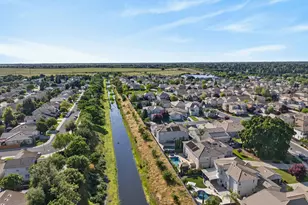 5204 Crown Bench Cir, Elk Grove, CA 95757 - Photo 63