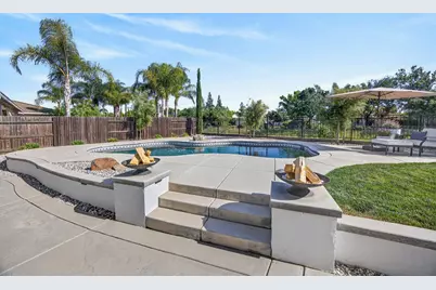 5204 Crown Bench Circle, Elk Grove, CA 95757 - Photo 55