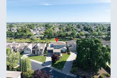 5204 Crown Bench Circle, Elk Grove, CA 95757 - Photo 65