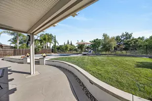 5204 Crown Bench Cir, Elk Grove, CA 95757 - Photo 53