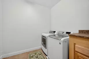 5204 Crown Bench Cir, Elk Grove, CA 95757 - Photo 47