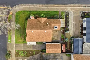 1301 36th St, Sacramento, CA 95816 - Photo 31