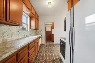 1301 36th St, Sacramento, CA 95816 - Photo 9