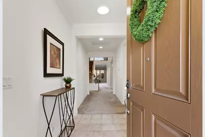 1047 Elsworth Way, Folsom, CA 95630 - Photo 3