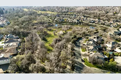 1047 Elsworth Way, Folsom, CA 95630 - Photo 61