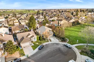 8921 Altameda Pl, Elk Grove, CA 95758 - Photo 31