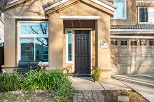 8921 Altameda Pl, Elk Grove, CA 95758 - Photo 3