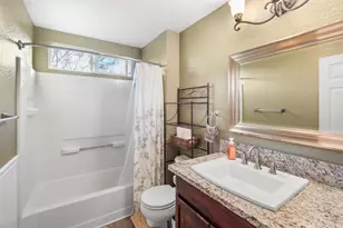 8921 Altameda Pl, Elk Grove, CA 95758 - Photo 15