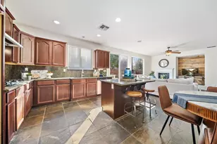 301 Falkirk Ct, Lincoln, CA 95648 - Photo 11