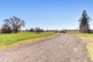 12412 Plum Ln, Wilton, CA 95693 - Photo 35