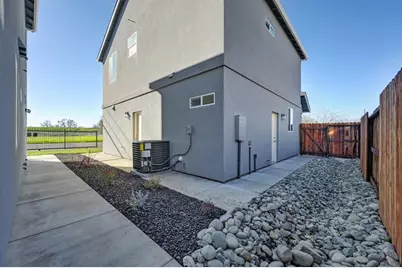3250 Bozeman Street, Sacramento, CA 95838 - Photo 7