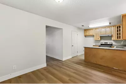 6690 Hometown Way, Sacramento, CA 95828 - Photo 5