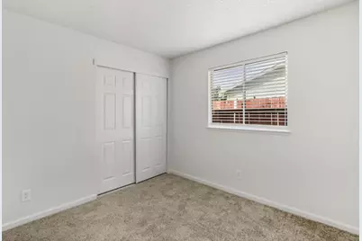 6690 Hometown Way, Sacramento, CA 95828 - Photo 23