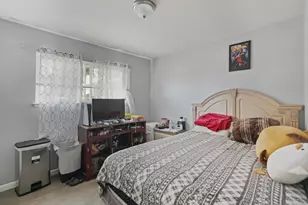 301 S Emerald Ave, Modesto, CA 95351 - Photo 17