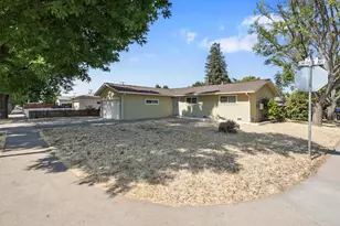 301 S Emerald Ave, Modesto, CA 95351 - Photo 1
