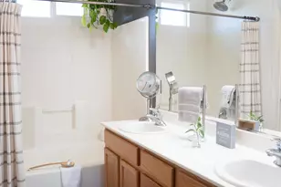 1606 Symphony Ln, Hughson, CA 95326 - Photo 19