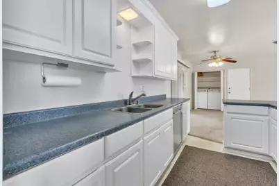 5740 Southview Court, Citrus Heights, CA 95610 - Photo 9