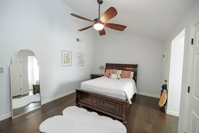 2220 Castleview Drive, Turlock, CA 95382 - Photo 25