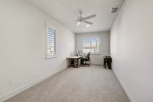 2701 Robinson Creek Ln, Elk Grove, CA 95758 - Photo 43