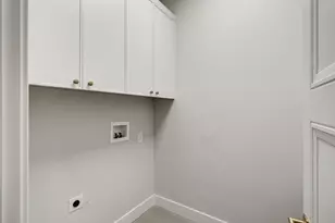 2701 Robinson Creek Ln, Elk Grove, CA 95758 - Photo 47