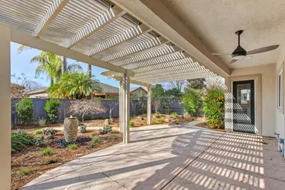 2701 Robinson Creek Lane, Elk Grove, CA 95758 - Photo 53