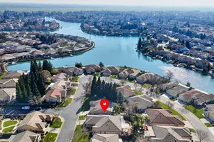 2701 Robinson Creek Ln, Elk Grove, CA 95758 - Photo 61