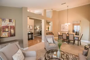 9513 Laguna Lake Way, Elk Grove, CA 95758 - Photo 11