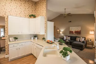 9513 Laguna Lake Way, Elk Grove, CA 95758 - Photo 27