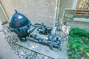 9513 Laguna Lake Way, Elk Grove, CA 95758 - Photo 63