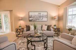 9513 Laguna Lake Way, Elk Grove, CA 95758 - Photo 9