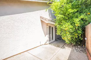 9513 Laguna Lake Way, Elk Grove, CA 95758 - Photo 65