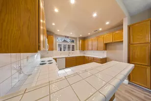 2209 Lantern Dr, Modesto, CA 95355 - Photo 15