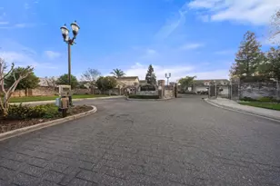 2209 Lantern Dr, Modesto, CA 95355 - Photo 5