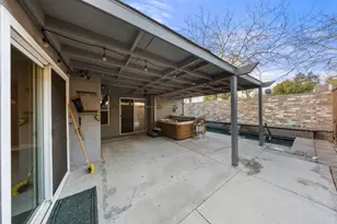 2209 Lantern Dr, Modesto, CA 95355 - Photo 29