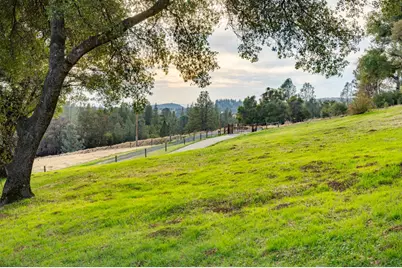 16000 Southridge Road, Penn Valley, CA 95946 - Photo 3