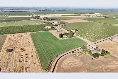 1137 Apricot Avenue, Patterson, CA 95363 - Photo 9