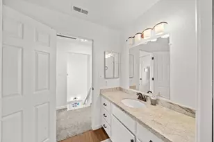 4752 67th St, Sacramento, CA 95820 - Photo 29