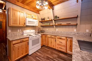 3221 Lakewood Dr, Arnold, CA 95223 - Photo 19